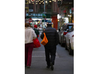 Sony анонсировала долгожданную камеру a7 V и новый комплектный объектив. Sony анонсировала долгожданную камеру a7 V и новый комплектный объектив.