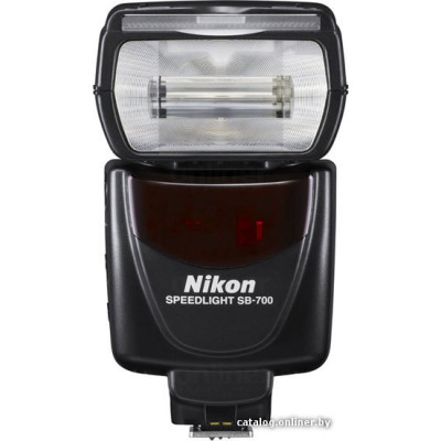 Вспышка Nikon SB-700